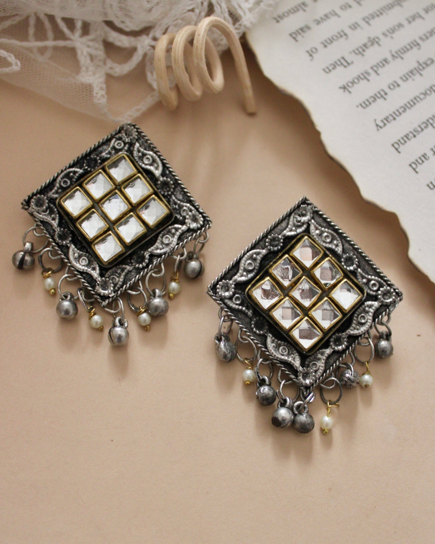Sunidhi Studs