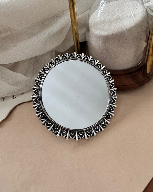 Nayab Statement Mirror Ring
