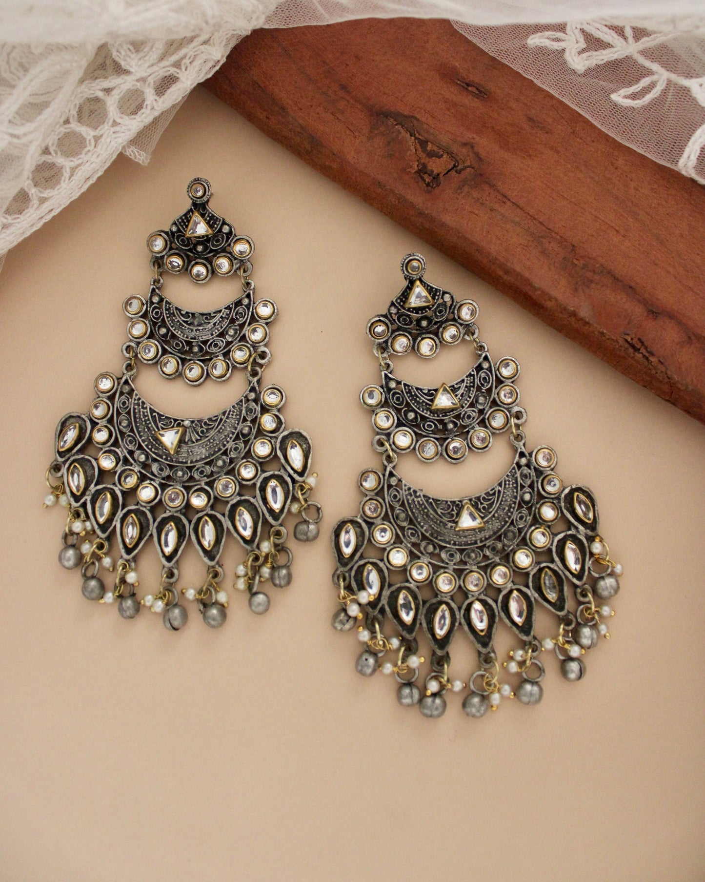 Mahira Dual Tone Chaandbaali
