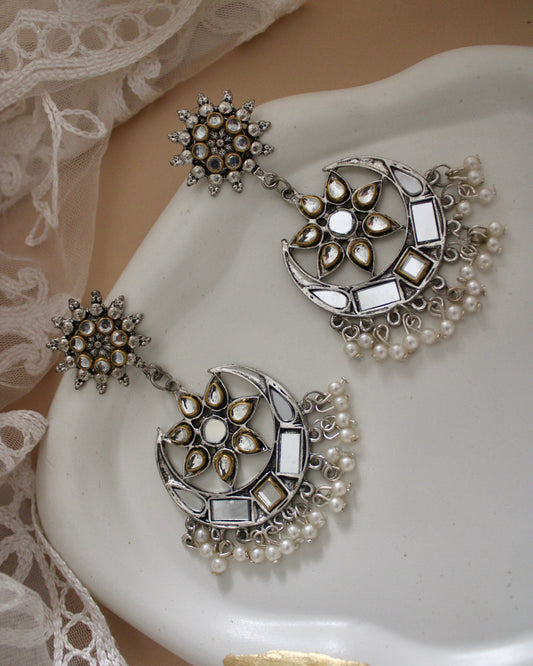 Chaand Earrings