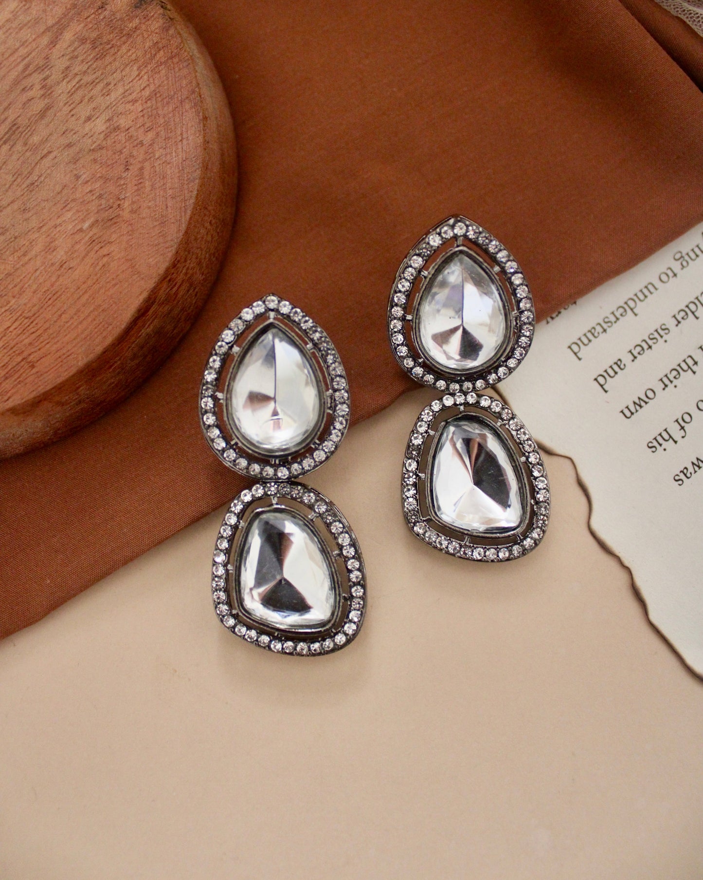 Vamika Earrings