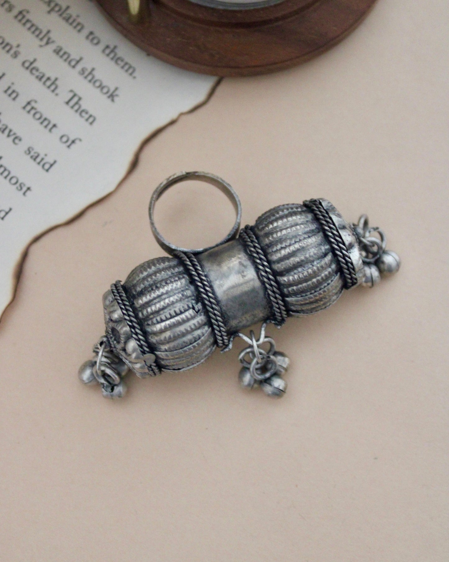 Damru Ring