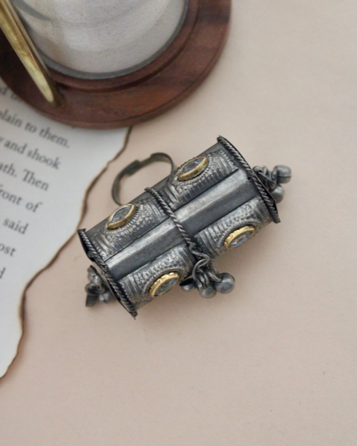 Dual Tone damru Ring