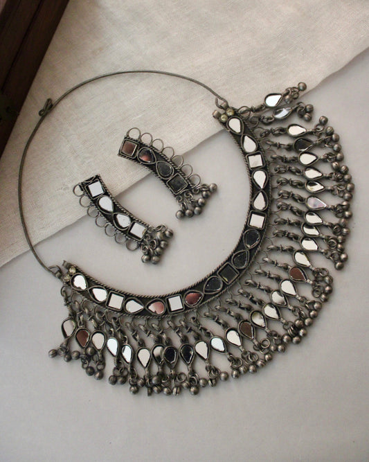 Jhankar Hasli Necklace