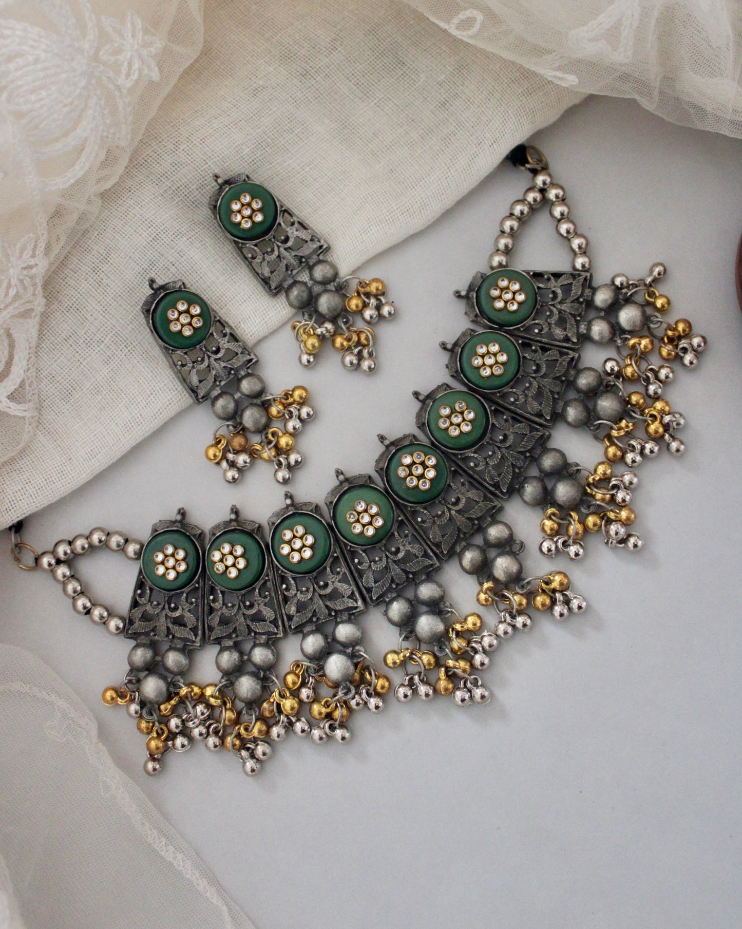 Aarshi Dual Tone Necklace Set
