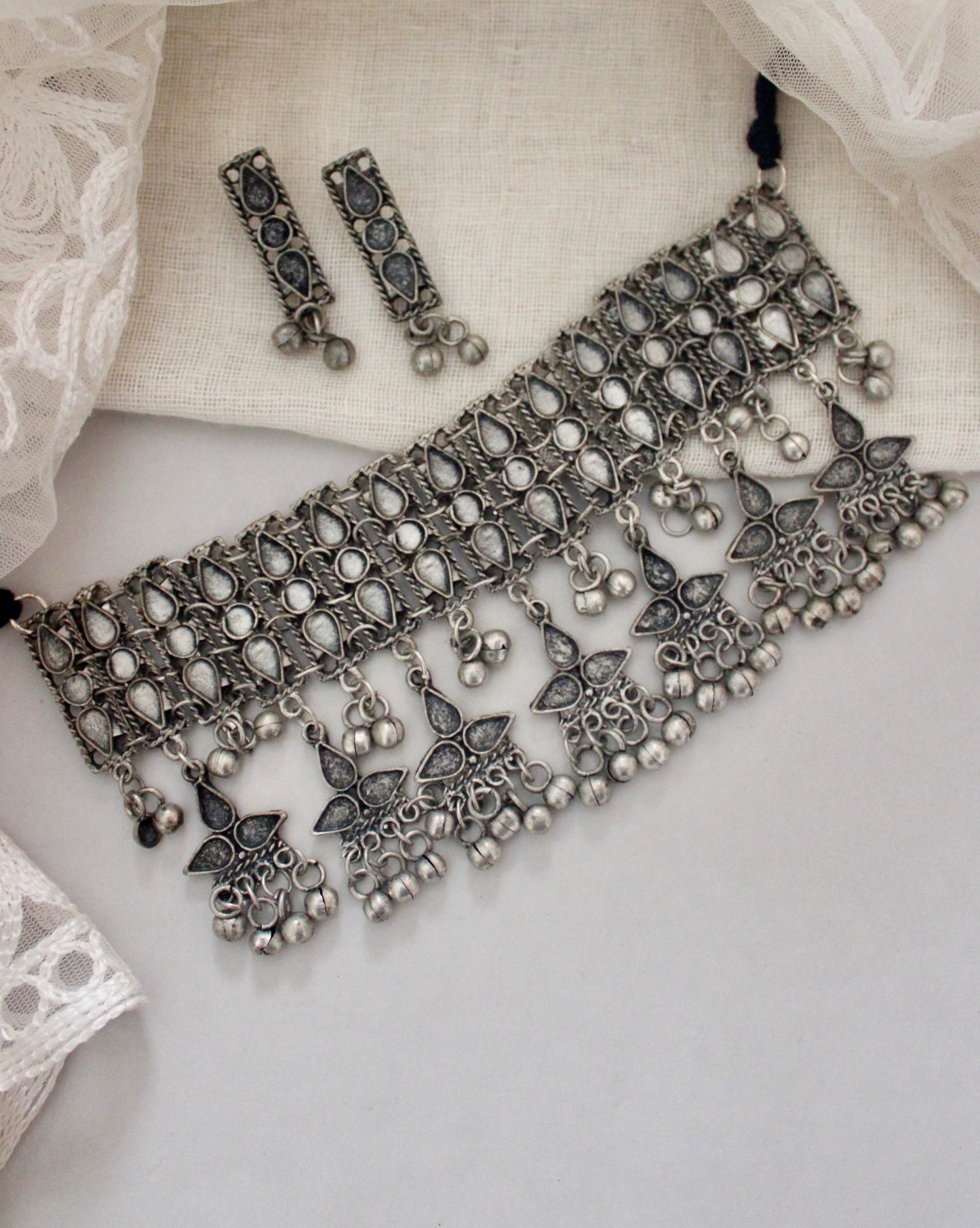 Alaina Oxidised Choker Set