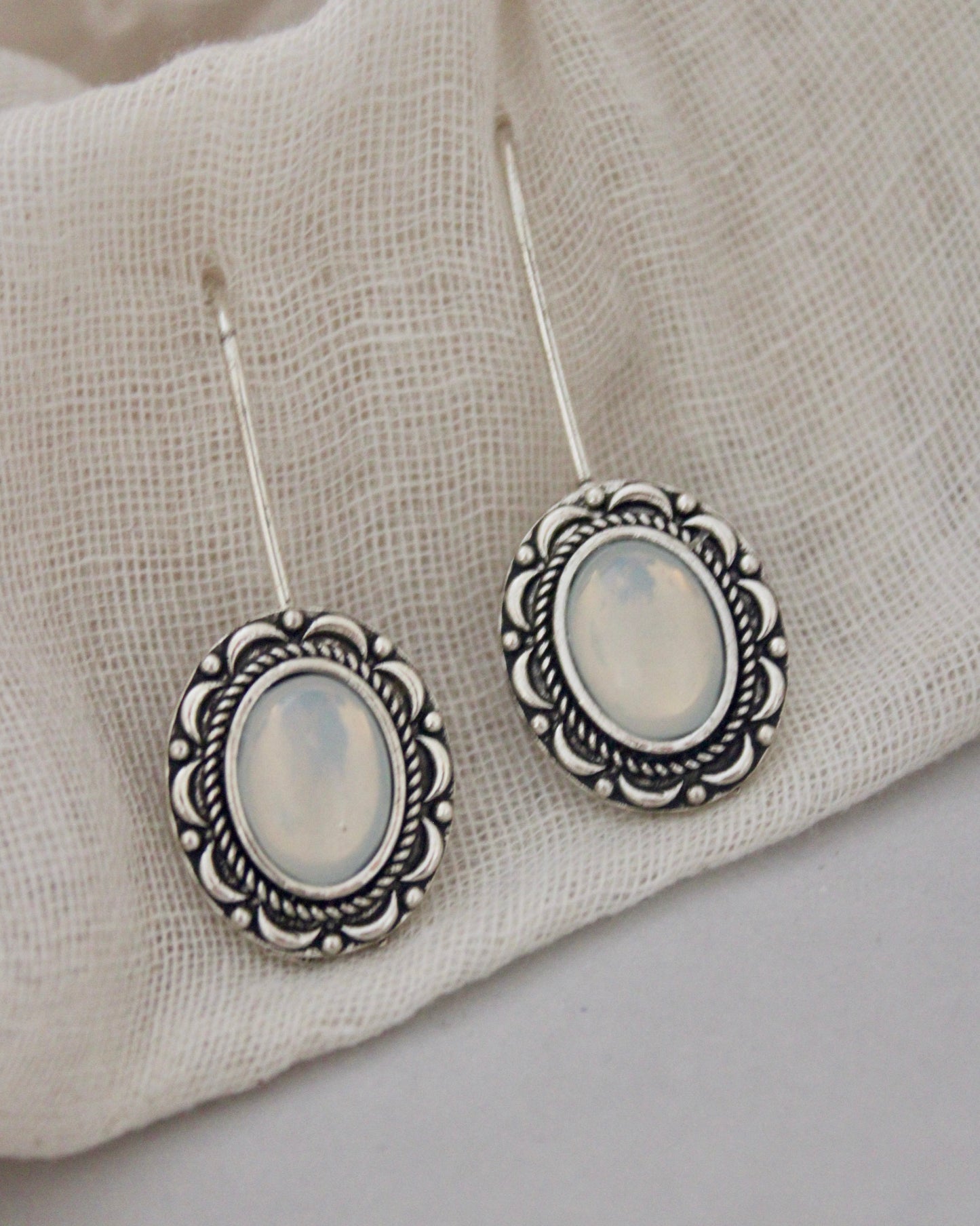 Miraya Hook Studs