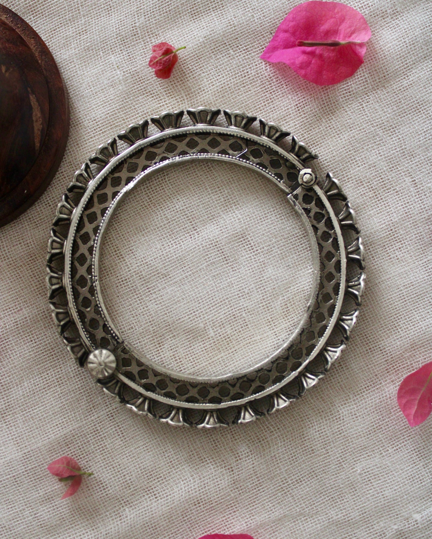 Namita Brass Kada