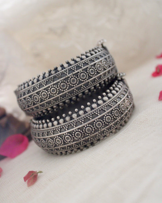 Tapasya Brass Kada
