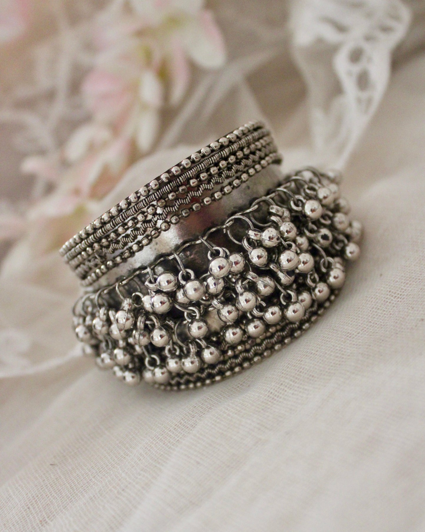 Fatima Silver Oxidised Kada