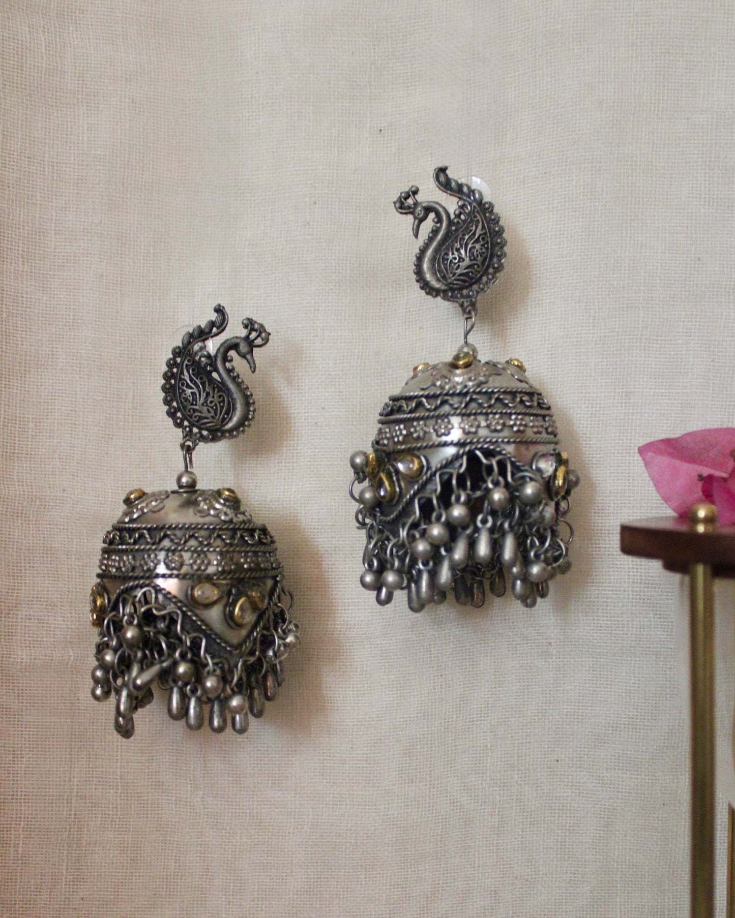 Dhara Dual Tone Jhumka