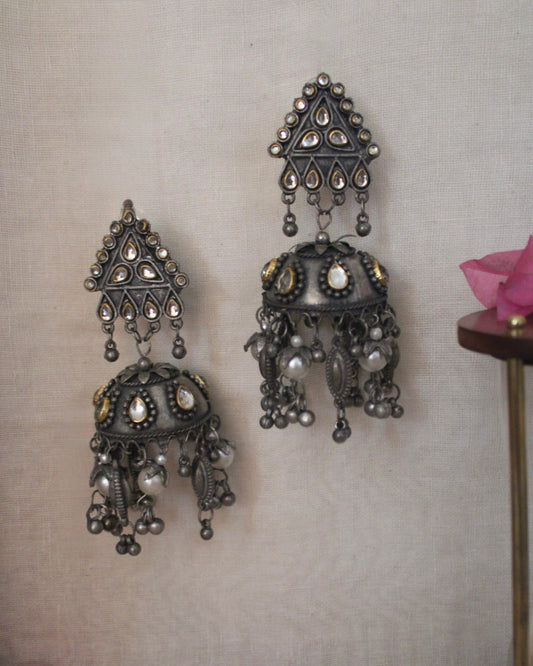 Niharika Dual Tone Jhumka