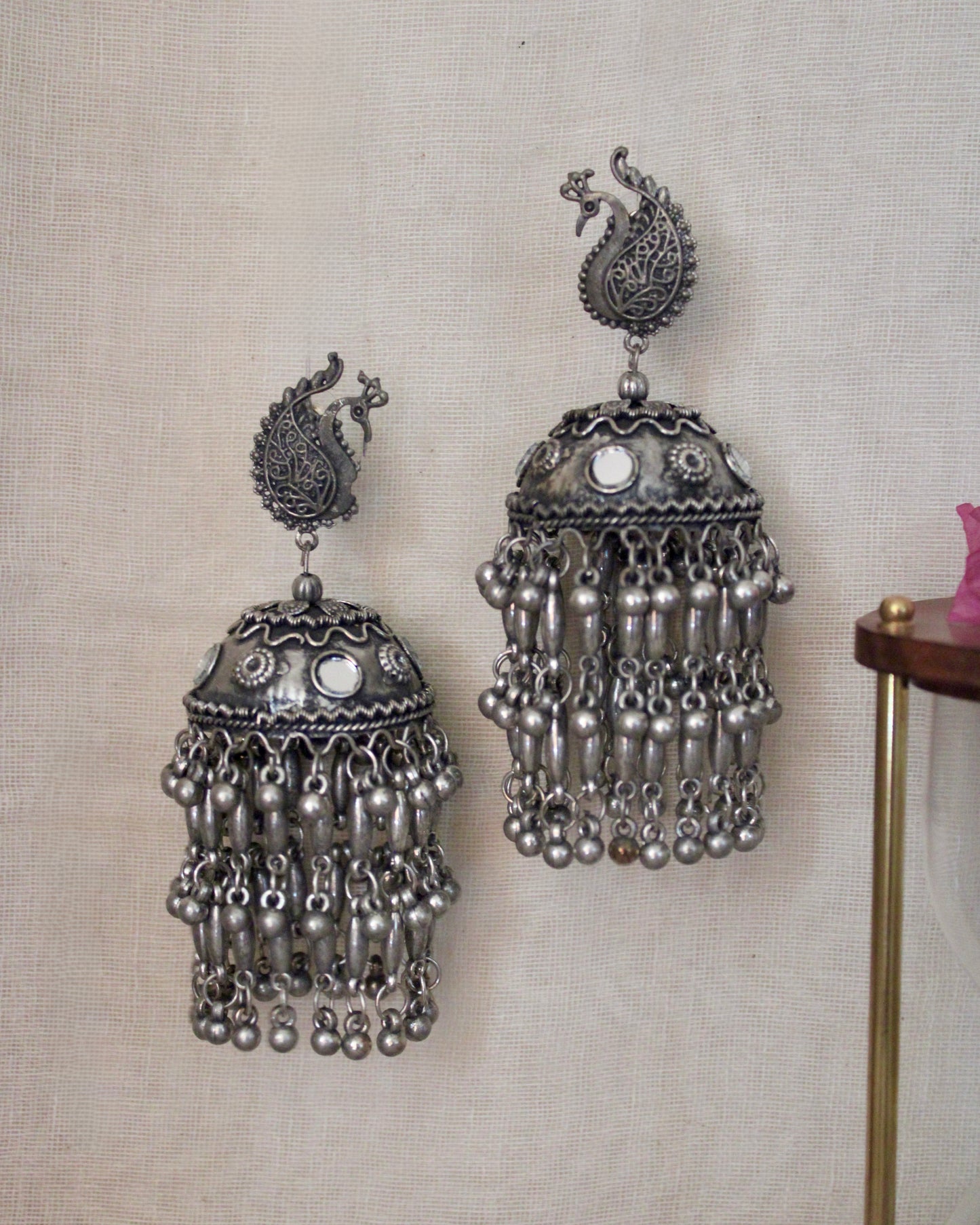 Taani Jhumka