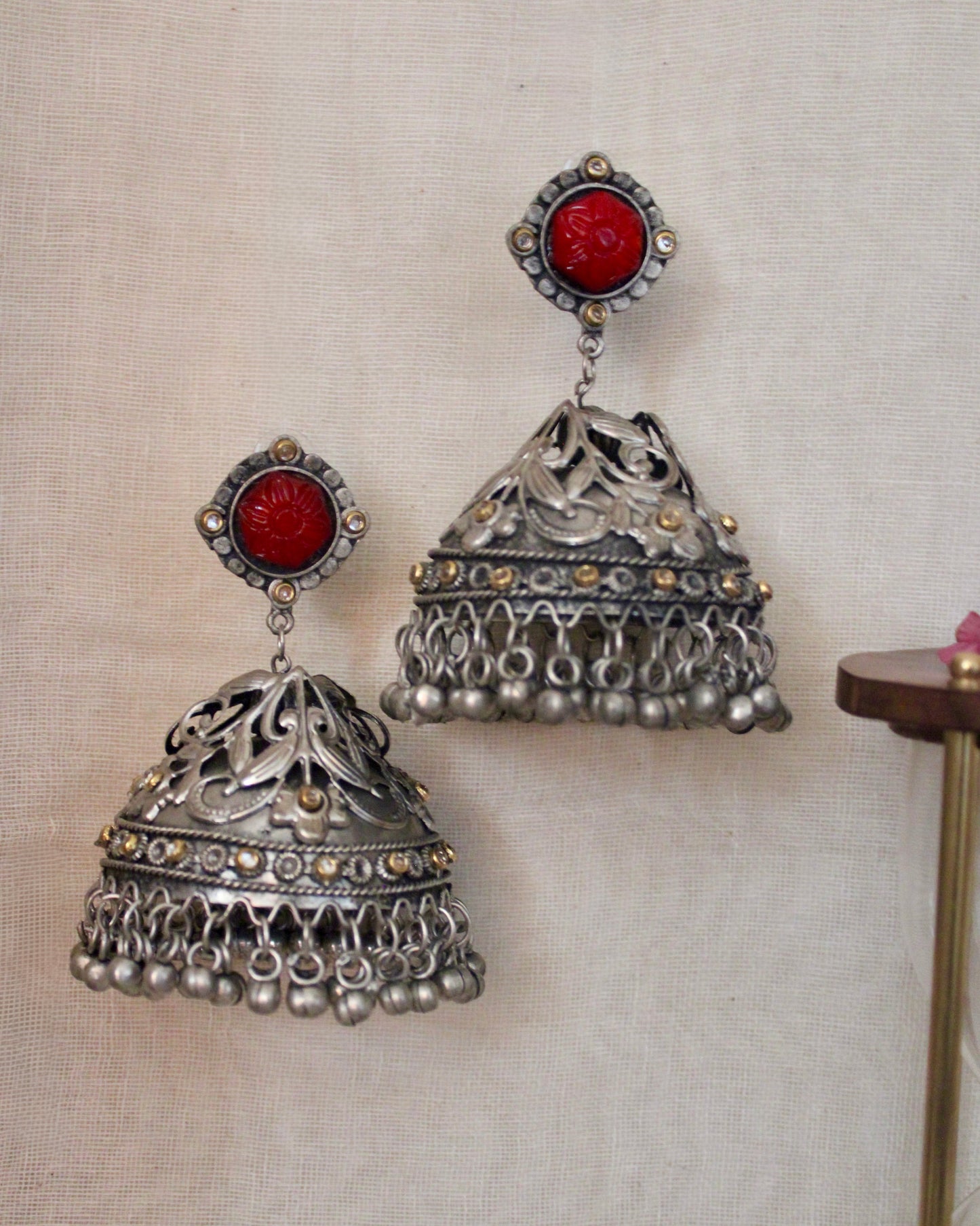 Afsana Jhumka