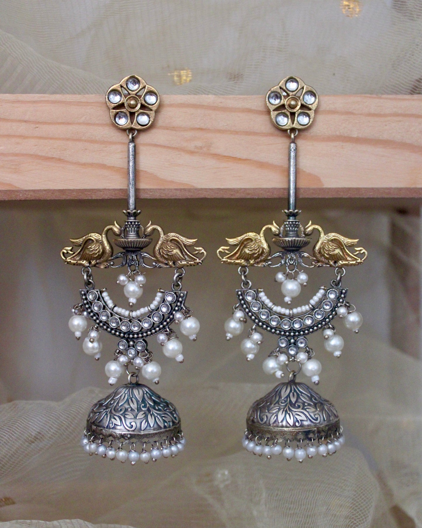 Yamini Dual Tone Jhumka